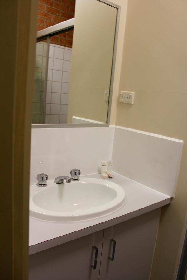 Cranbourne Motor Inn Luaran gambar
