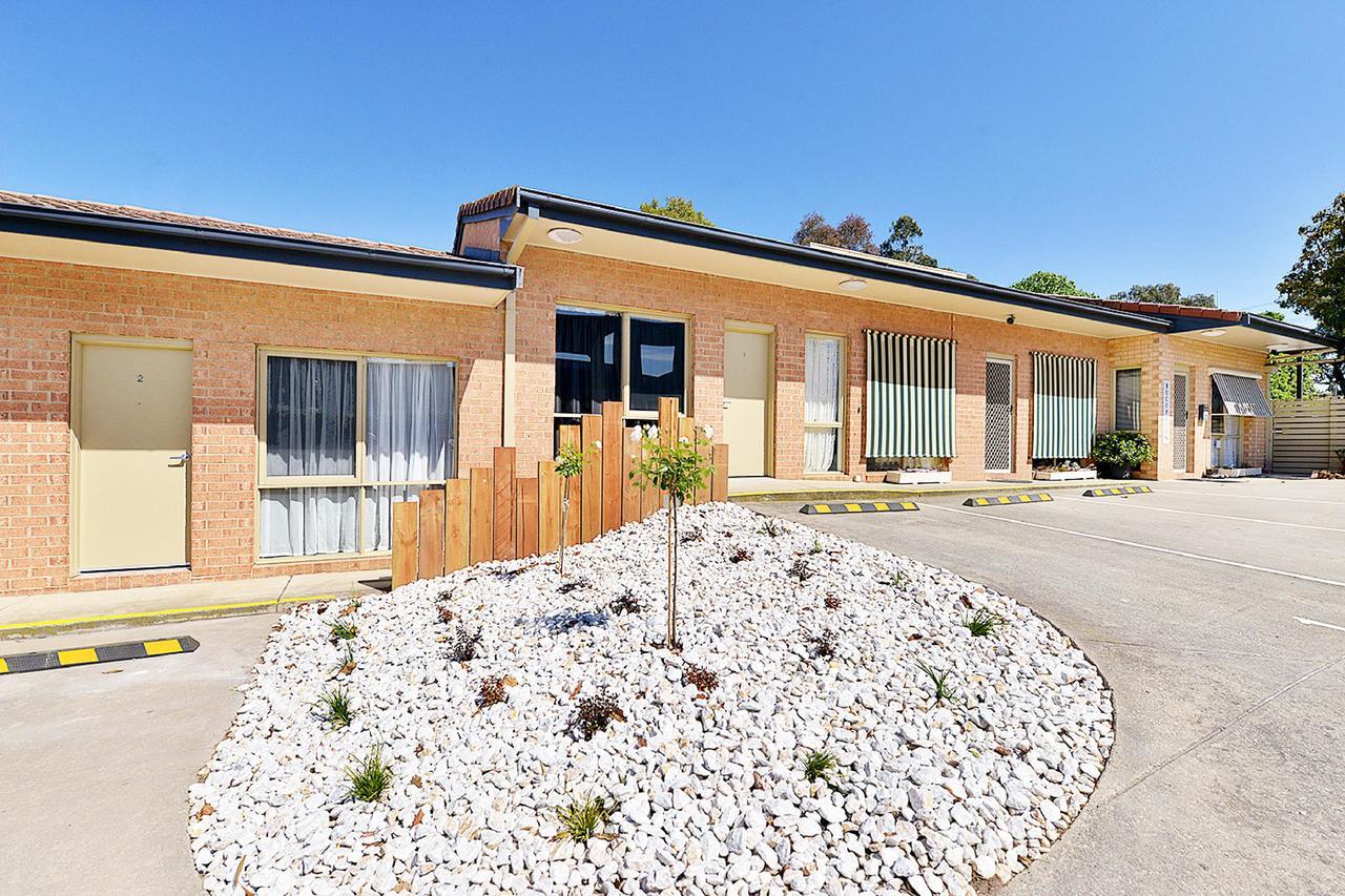 Cranbourne Motor Inn Luaran gambar