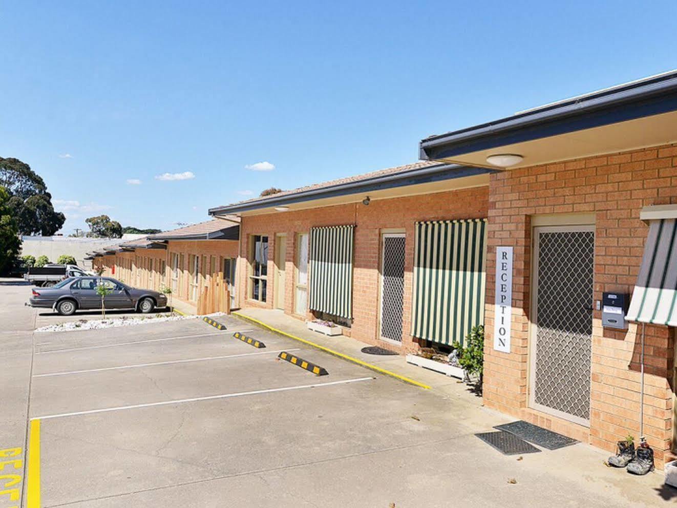 Cranbourne Motor Inn Luaran gambar